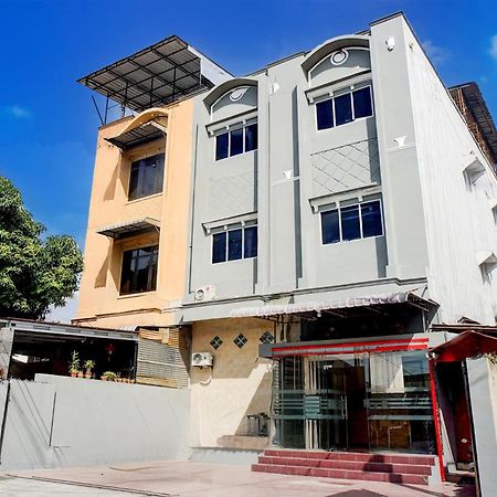 Hotel O Medan City Center Near Plaza Medan Fair Eksteriør bilde
