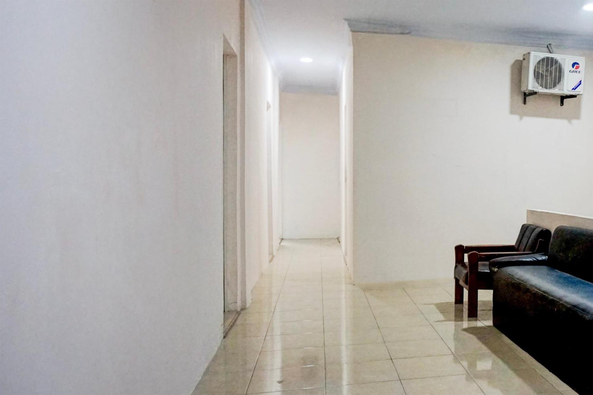 Hotel O Medan City Center Near Plaza Medan Fair Eksteriør bilde