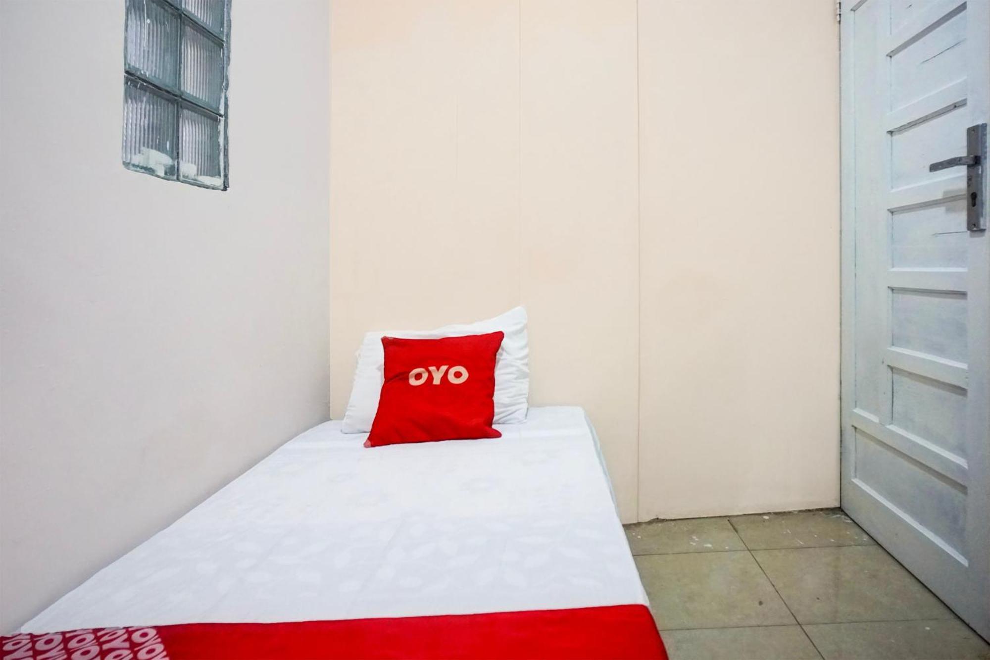 Hotel O Medan City Center Near Plaza Medan Fair Eksteriør bilde