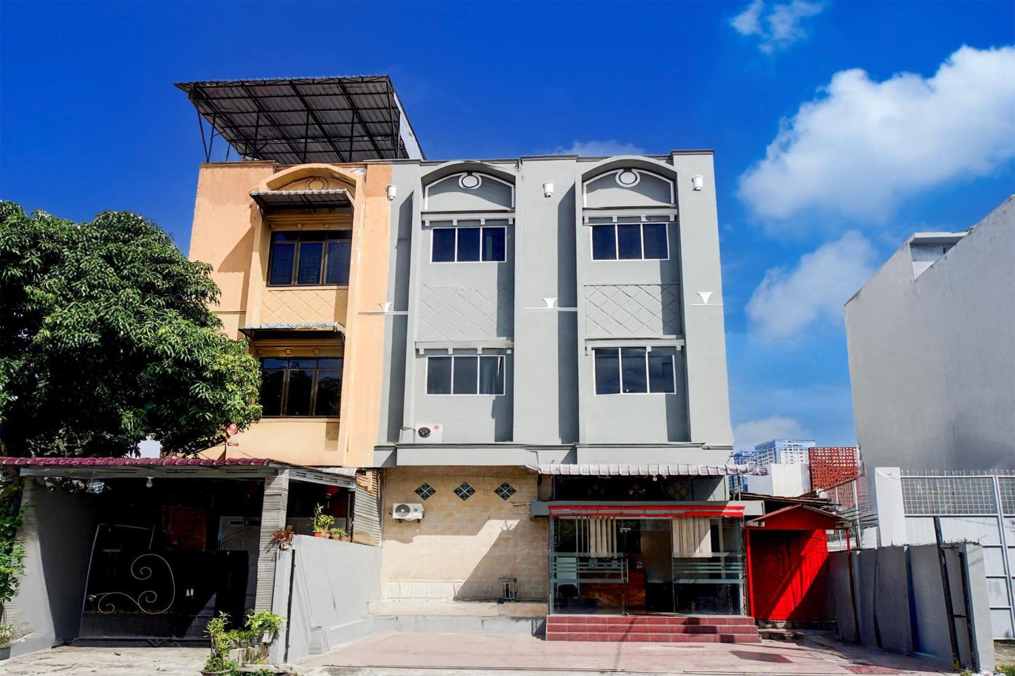 Hotel O Medan City Center Near Plaza Medan Fair Eksteriør bilde