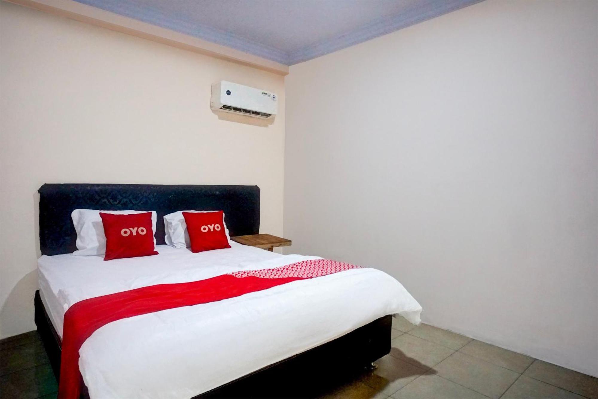 Hotel O Medan City Center Near Plaza Medan Fair Eksteriør bilde